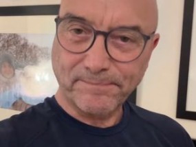 格雷格·华莱士（Gregg Wallace）在“一定年龄的中产阶级女性”抱怨后遭到强烈反对